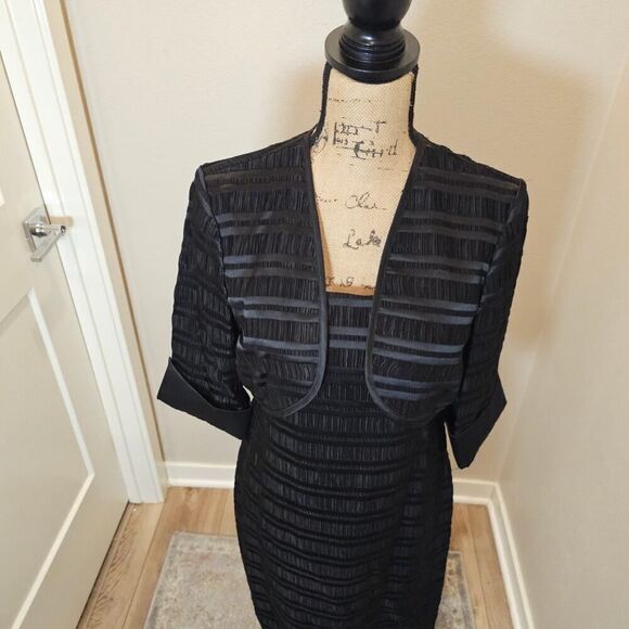 NWOT Vintage Women's R&M Collection Black Dress and Jacket Size 9 - Picture 1 of 10